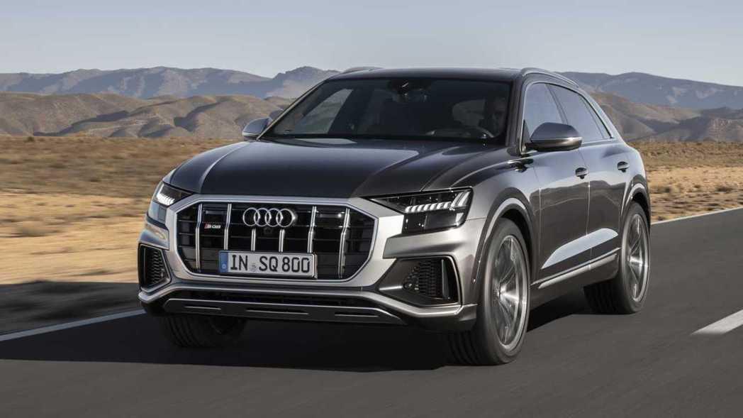 柴油V8双涡轮引擎旗舰性能休旅Audi SQ8霸气登场！