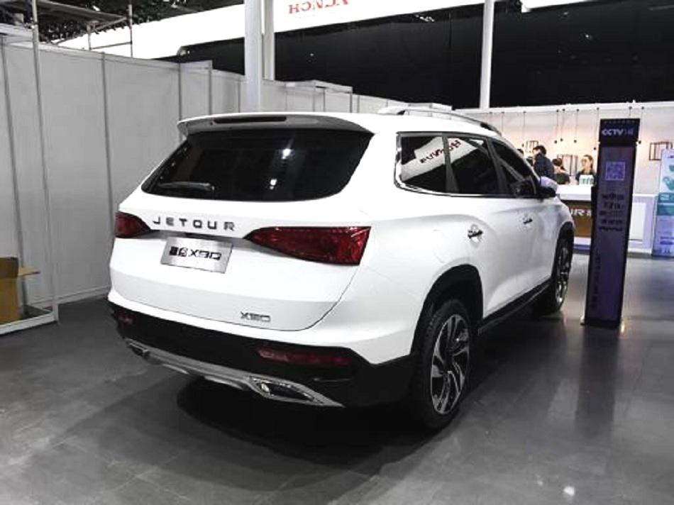 二师兄玩车 |轴距比汉兰达大,标配倒车影像8万起可开走的7座SUV