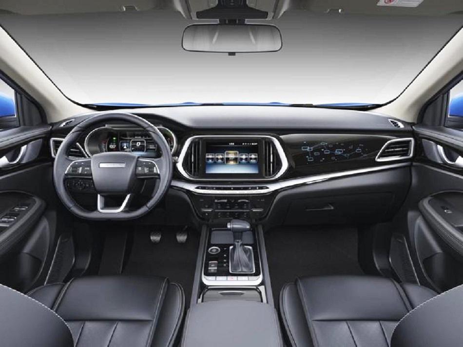 二师兄玩车 |轴距比汉兰达大,标配倒车影像8万起可开走的7座SUV
