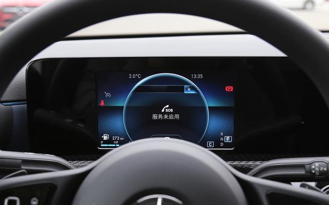 21万买台奔驰,轴距近2.8米,标配主动刹车,开回去比雅阁面子足