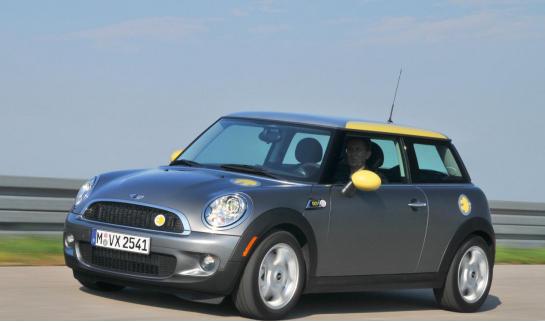 首发在即 MINI Cooper SE能成为“黑马”?