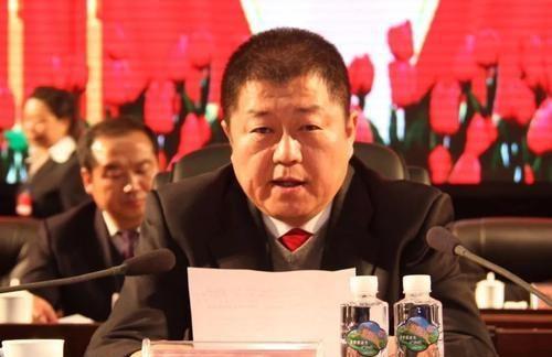 没城府的人很容易吃亏，背熟这一句口诀，做过精明的善良人