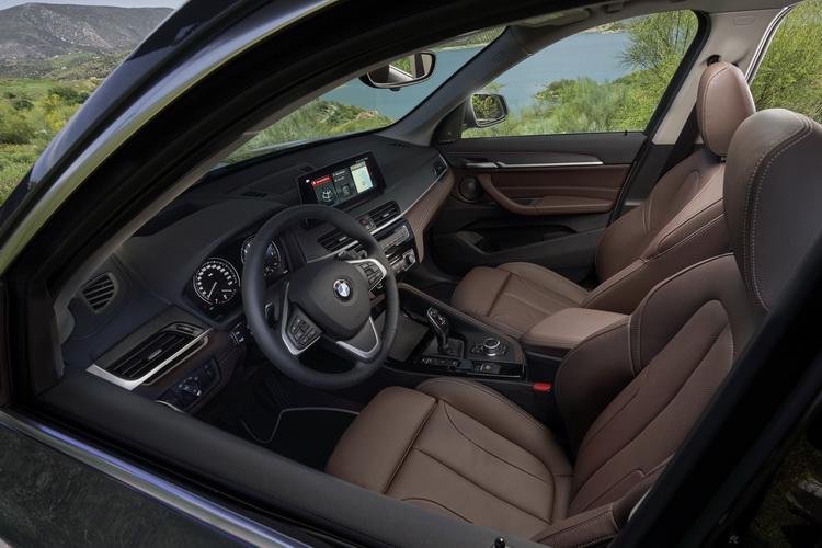 运动休旅车家族入门小老弟宝马BMW X1,插电PHEV车型首度导入!