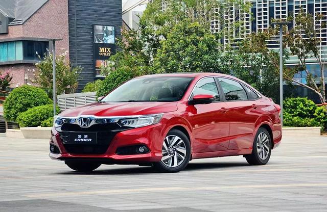 车市寒冬内，哪款10万级的家用轿车值得买呢？