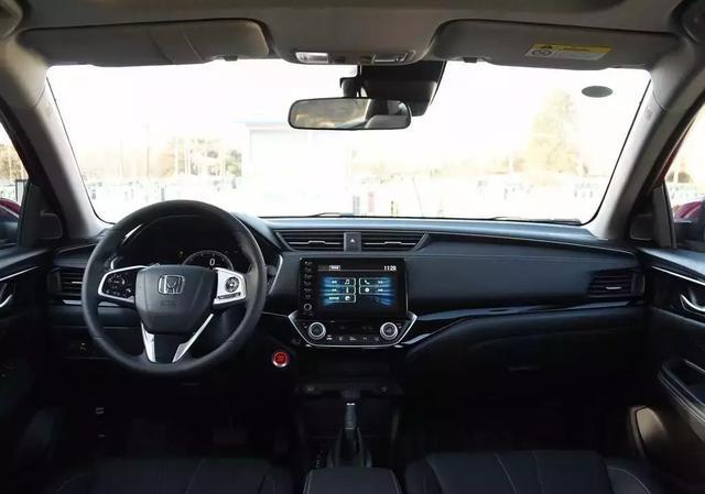 车市寒冬内，哪款10万级的家用轿车值得买呢？