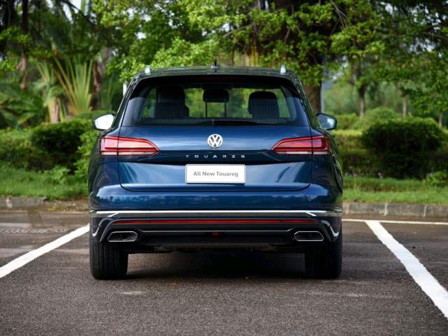 大众最有实力的SUV,与保时捷卡宴齐名,价格一路走低无人买