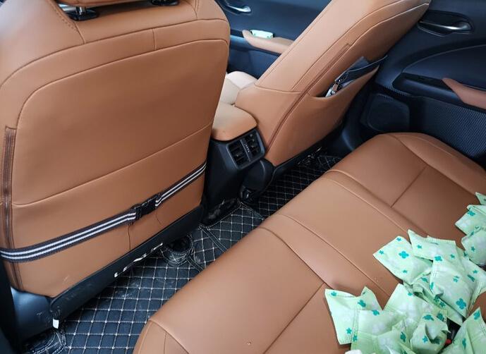 最便宜的雷克萨斯SUV,百公里油耗4.2L,小日本的混动技术真的牛