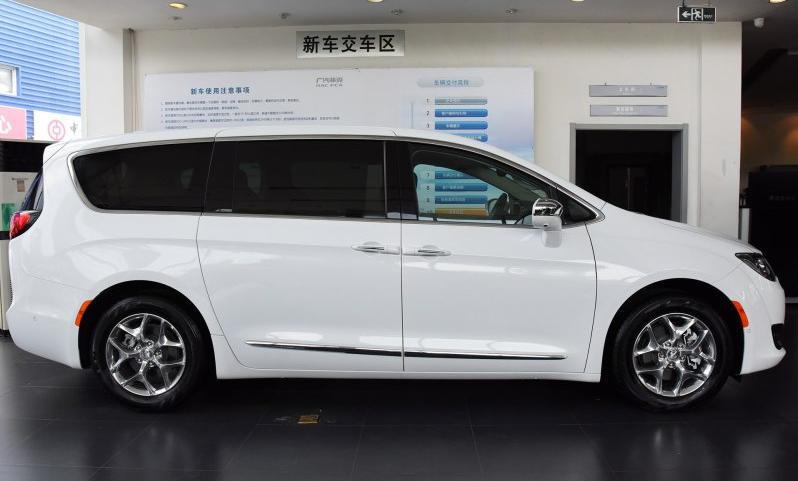 二师兄玩车 | 美系MPV只知道GL8?进口克莱斯勒大捷龙了解一下