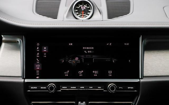 豪华版奥迪Q5?2.0T+7速双离合,6.2秒破百,55万买它不亏