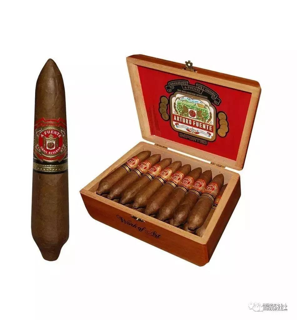 给我一根雪茄我别无他求 盘点世界名人与雪茄