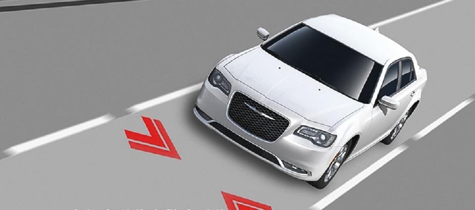 二师兄玩车 |车长超5米,配玛莎拉蒂内饰,V6+8AT,全进口40万起