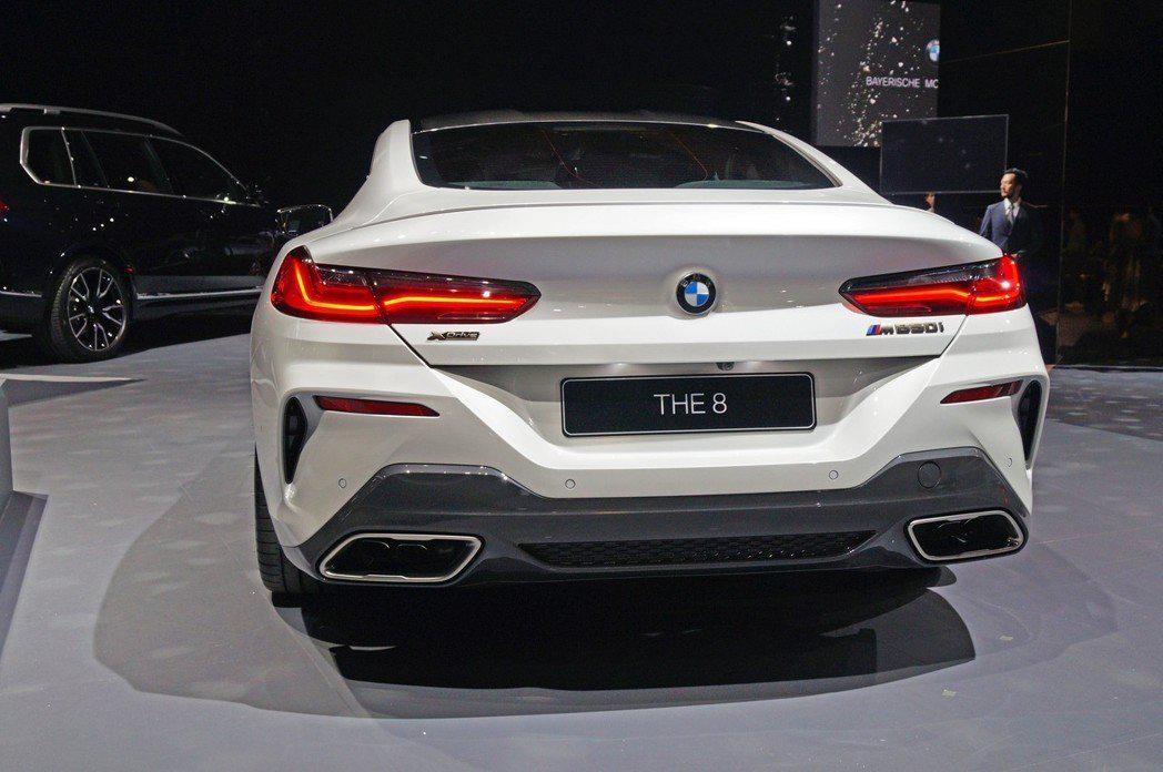 BMW旗舰上空GT跑车登台M850i xDrive Convertible绝美上市!