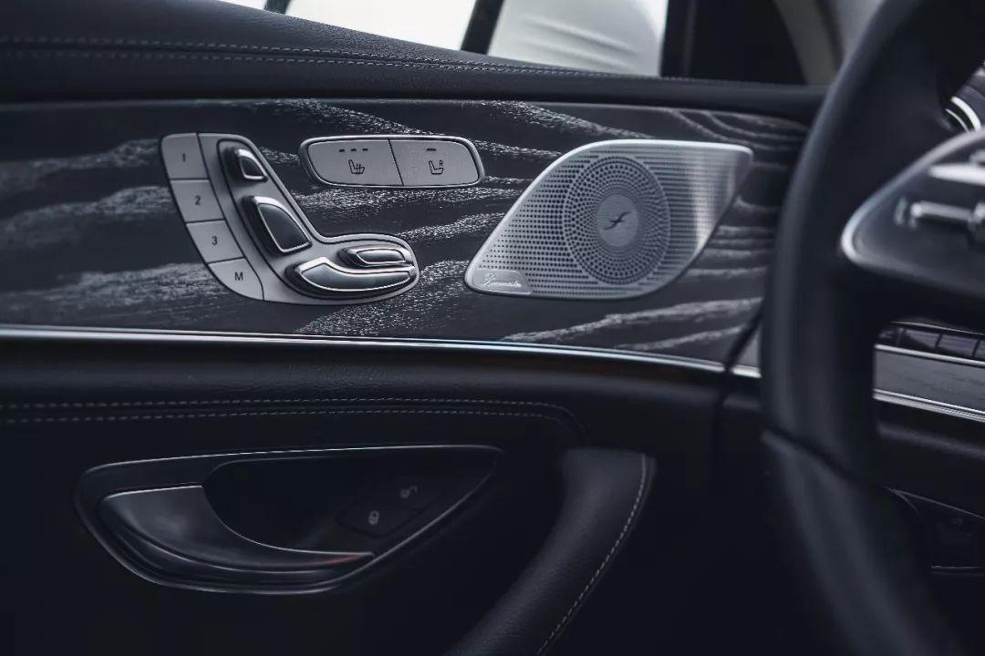 试驾全新CLS 350 4MATIC:颜值即正义,但它不止于颜值