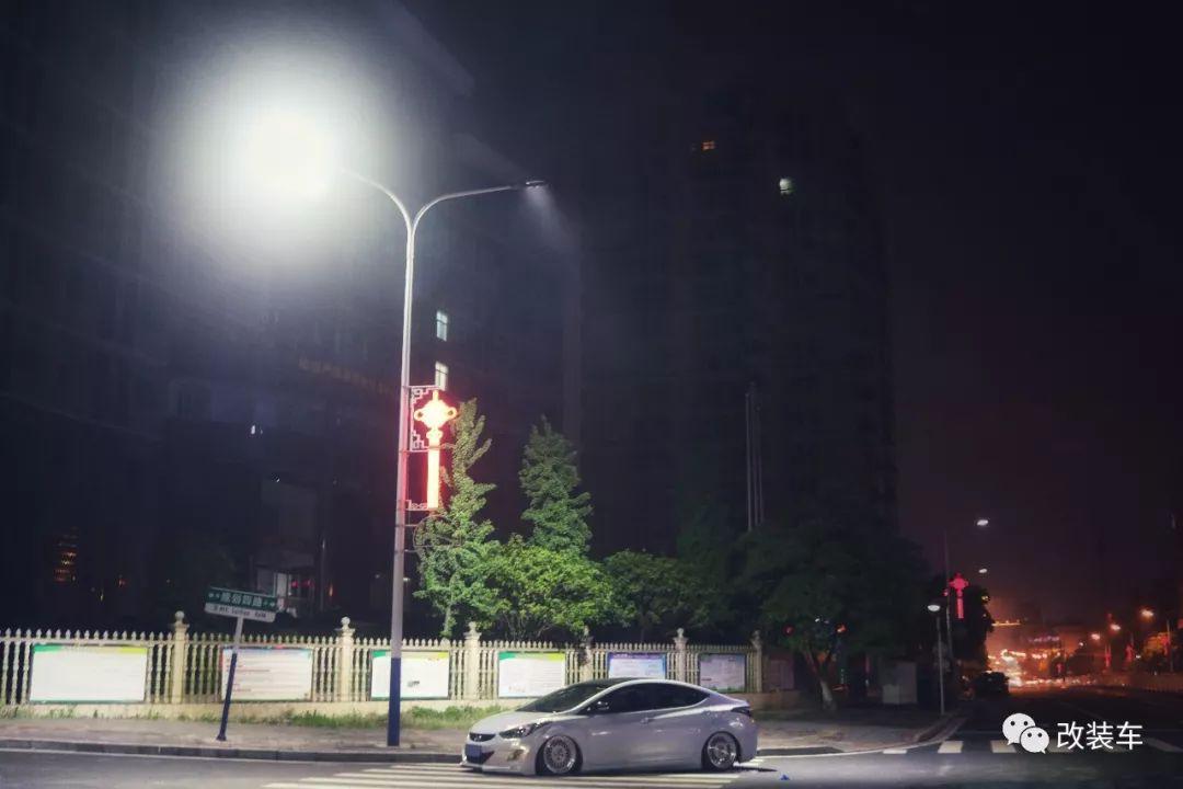 湖南车友 | 现代朗动姿态改装,为了完美趴下不惜切割车架!