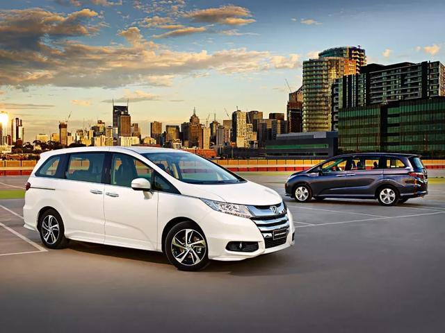 25万内最保值的6款MPV,冠亚军都懂,第三名出乎意料