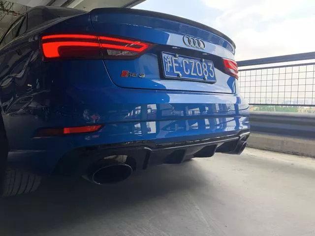 试驾 Audi RS3｜竟然是理想中的A级代步车！