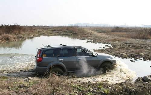 能上山、能下河,10万元左右的硬派SUV,它是你最好的选择吗?