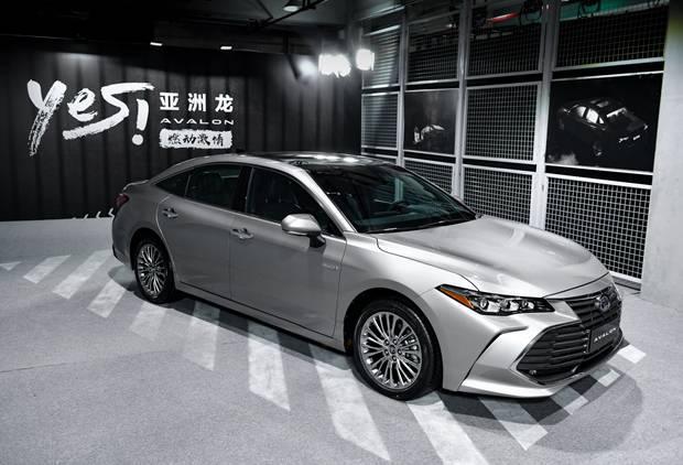 雅阁、凯美瑞、亚洲龙大混战,20万级节能车PK,谁是最优解?