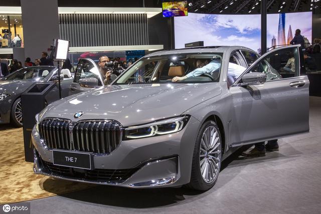 豪华D级车,猛降40万!捷豹XJ:我还能加价卖吗?