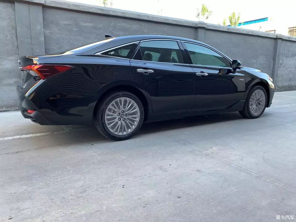 4S店只要有车,就立马提车!网友:提车不易啊!
