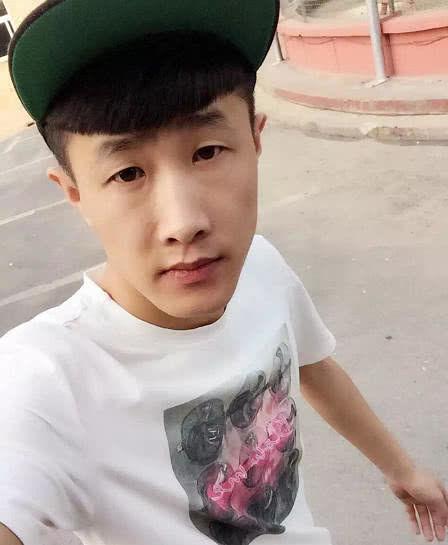 祁天道事件时，快手哪位网红落井下石？葵儿上榜，二驴被质疑虚伪