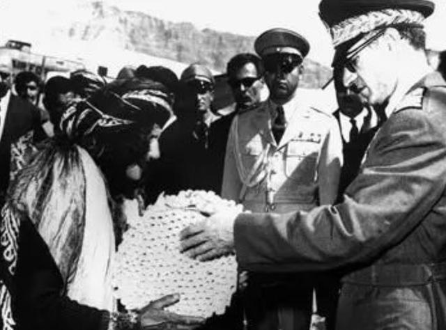 巴列维解放了妇女，为何伊朗女性却带头推翻巴列维王朝呢？