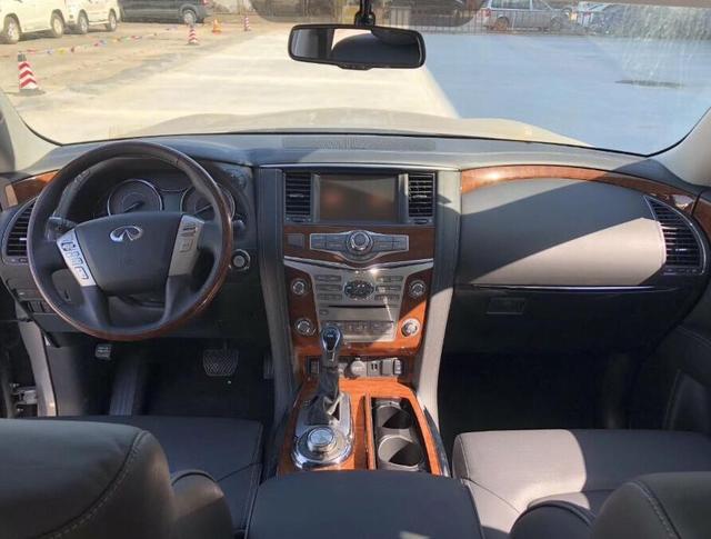 首台2020款英菲尼迪QX80亮相!颜值不输雷克萨斯LX售价看齐陆巡