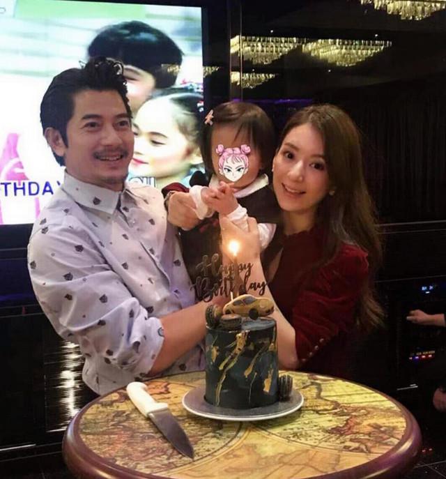 方媛才结婚两年如今已经连生两胎,一方面人们感叹郭天王依旧宝刀未老