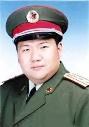 毛新宇书法也有大家风范 令人敬佩
