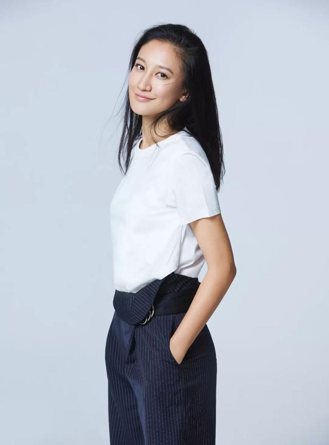 央8大女主自曝因徒手劈西瓜成校园传说，女明星还能是这种画风？