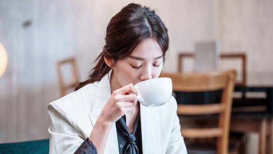 34岁李清娥宣布分手,相恋6年化为乌有,女主