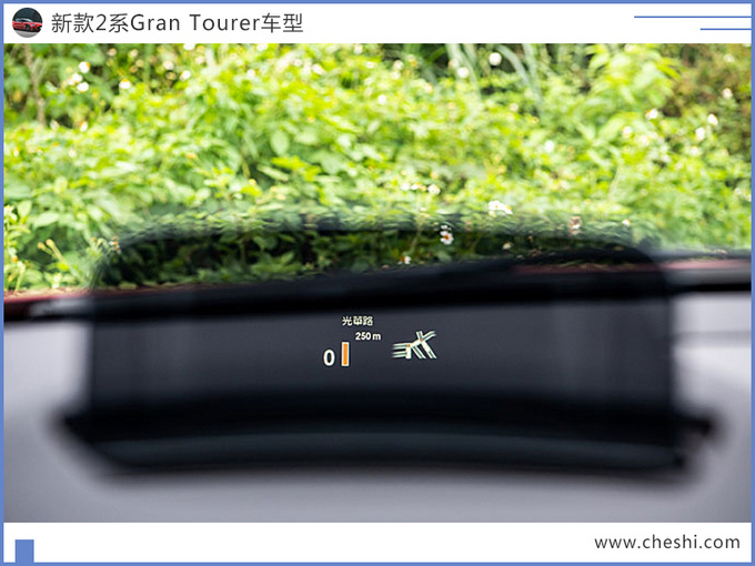 本月即将交付!宝马新款2系旅行现已上市,尺寸还比奔驰B级大