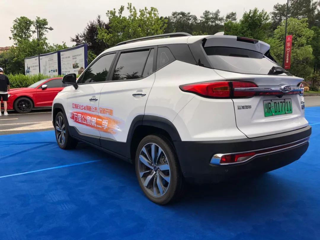 短试江淮iEVS4:多花7万元,为什么不选择瑞风S4?