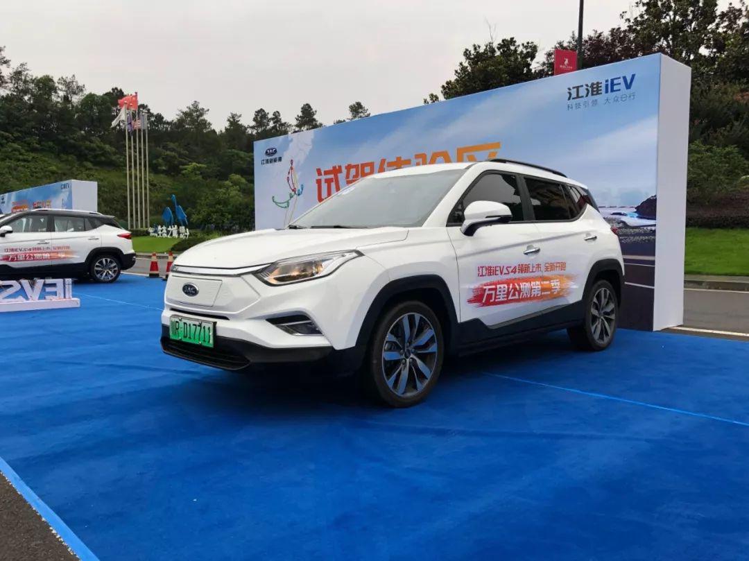 短试江淮iEVS4:多花7万元,为什么不选择瑞风S4?