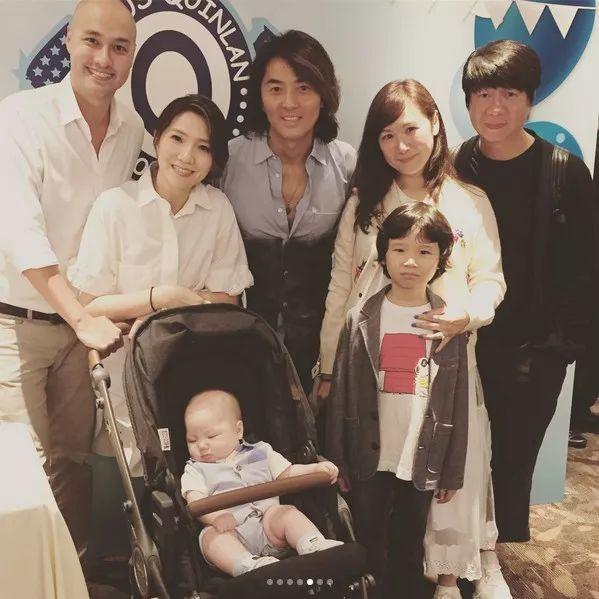 儿子百日宴的时候,车婉婉还邀请了不少好友参加但她的演艺才华,歌声都
