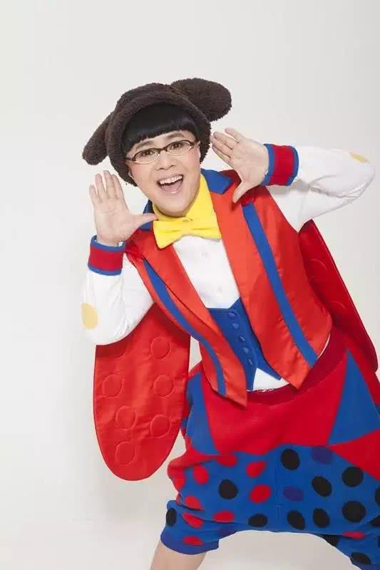 “金龟子”刘纯燕女儿男友曝光，长相超帅气像韩剧男主