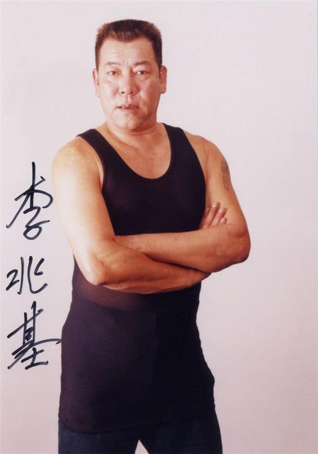 香港电影圈四大坏人之一李兆基离世 众多明星好友送其最后一程