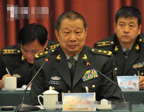 粟裕两次为儿子动用“特权” 儿子后成北京军区副司令员