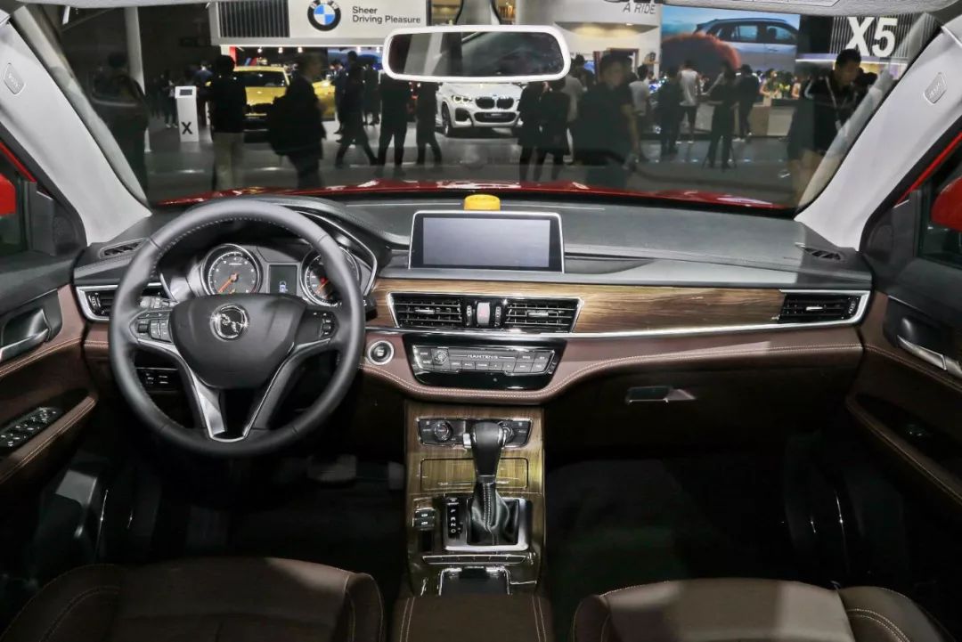 10万出头买1.5T自动挡SUV,这4台比哈弗H6回头率还高