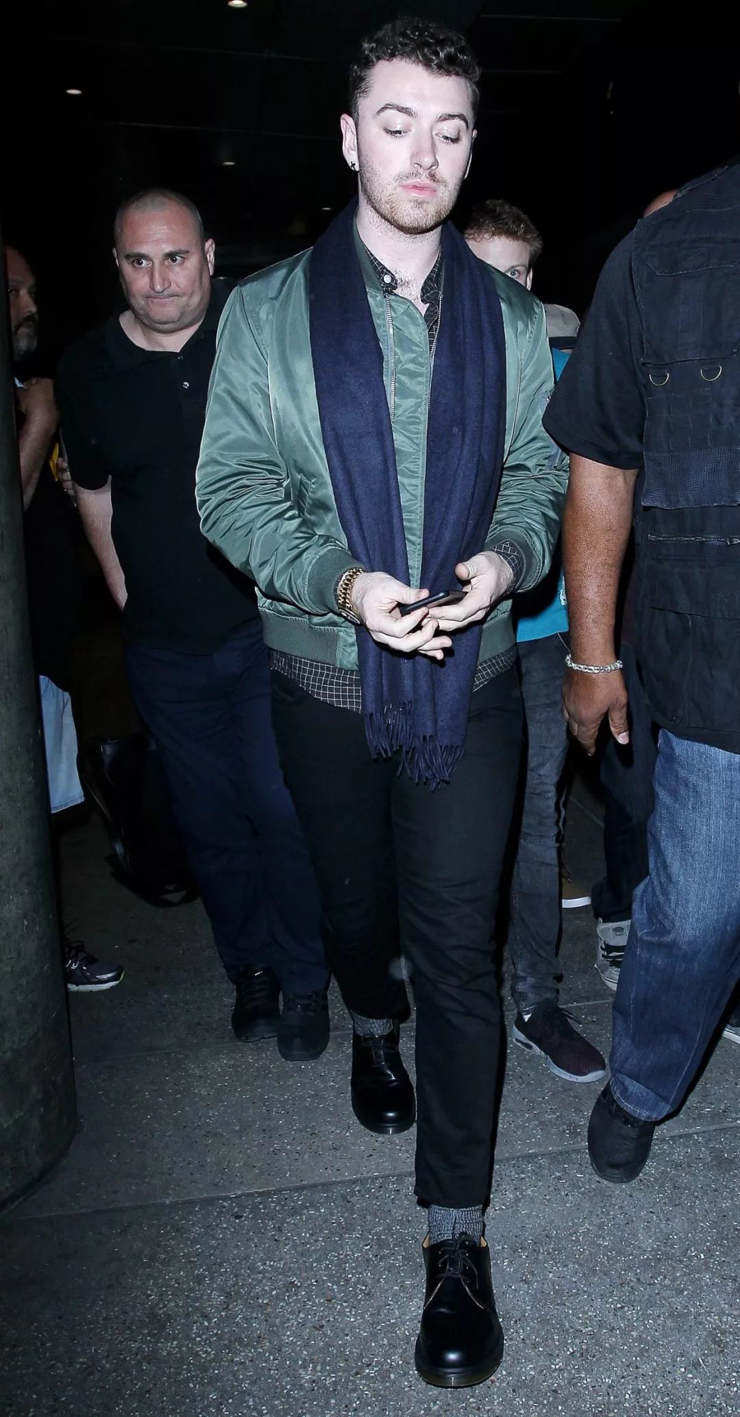 这个可能马上要当英国首相的男人 几天不换袜子？