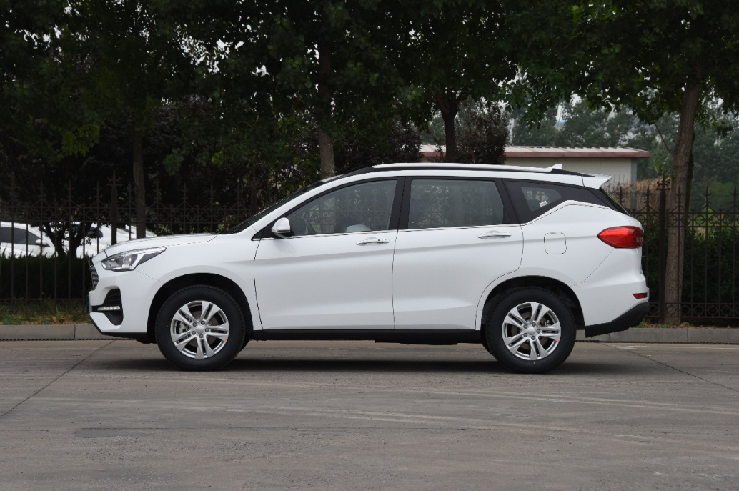 6.6万起的哈弗国6紧凑型SUV,真的是666