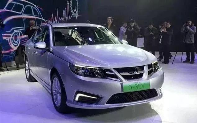 娱乐圈结婚离婚热搜那么多,汽车品牌为啥不爱蹭热度