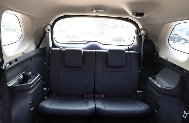 真不一定买奇骏,这日系SUV七座布局,起步2.0L+CVT,才17.68w