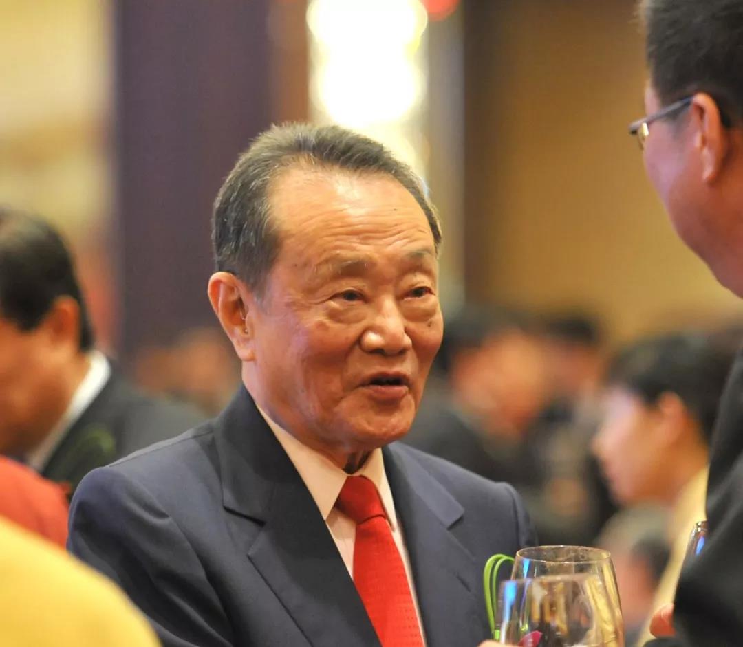 金龙鱼老总_金龙鱼手机壁纸