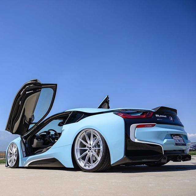 回到未来，改装BMW i8，这个有点帅了！