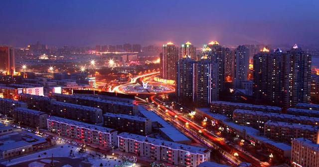 如何通过龙凤论坛省30%沟通成本_政企协作的数字化实践