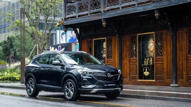 我们为什么认为昂科拉GX可能是最适合斜杠青年的SUV?