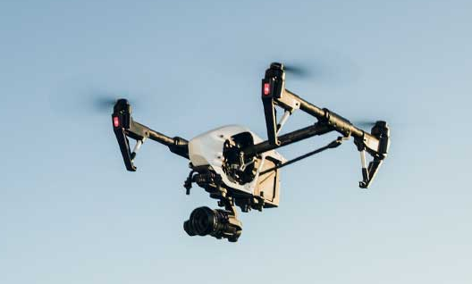 大疆“悟”inspire 1 图片来源：大疆官网