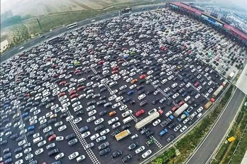 未来哪种车漆颜色会更流行?没想到咱们中国人以后会喜欢这种车色