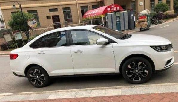 最强劲的国产A级轿车,性能和底盘领先宝来,配丰田引擎仅5.59万